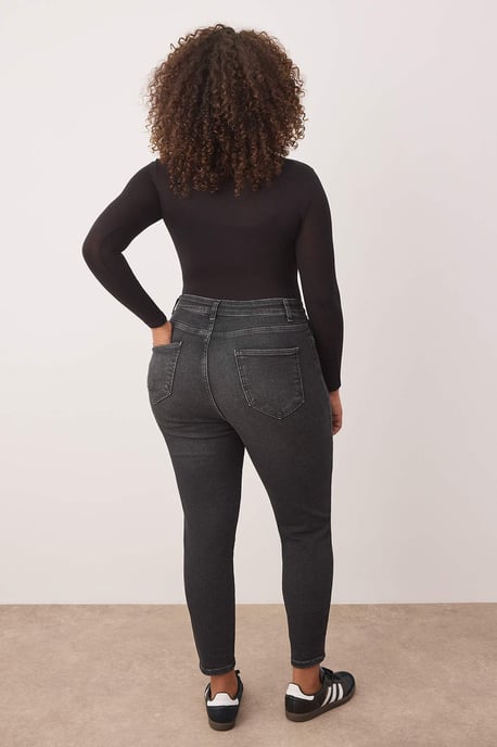 Trendyol Curve Damen Grau Einfarbig Skinny Hohe Taille Große Größen Jeans - Image 3