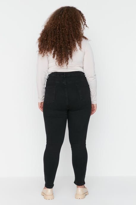 Trendyol Curve Damen Schwarz Einfarbig Skinny Hohe Taille Große Größen Jeans - Image 4