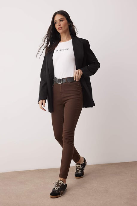 TRENDYOLMİLLA Damen Braun Einfarbig Skinny Hohe Taille Jeans - Image 4
