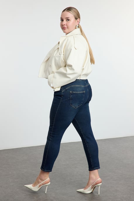 Trendyol Curve Damen Dunkelblau Einfarbig Skinny Hohe Taille Große Größen Jeans - Image 2