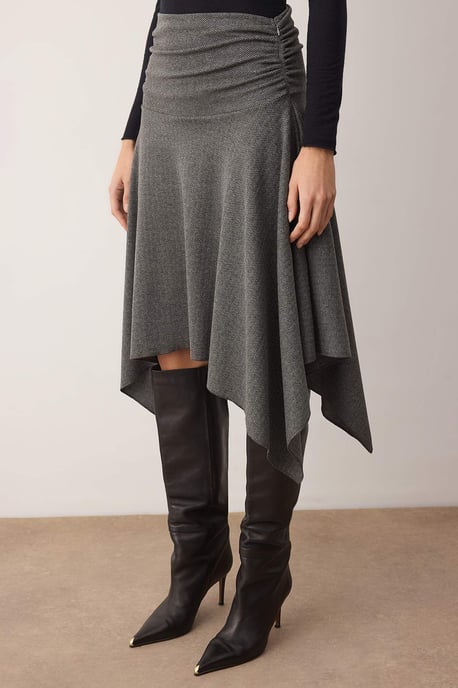 TRENDYOLMİLLA Damen Grau Einfarbig Midi Asymmetrisch Röcke - Image 2