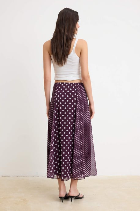 TRENDYOLMİLLA Damen Bordeaux Kariert Midi A-Linie Röcke - Image 3