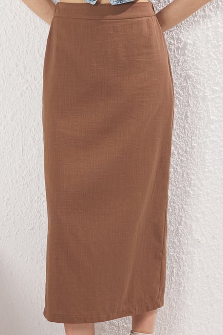 TRENDYOLMİLLA Damen Braun Einfarbig Midi Bleistift Rock Röcke - Image 3