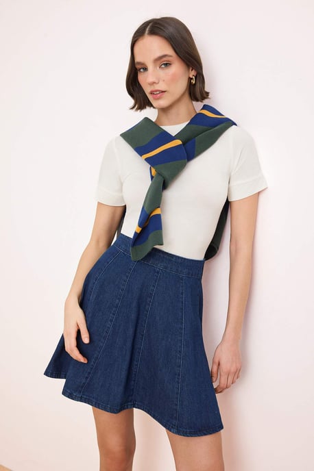 TRENDYOLMİLLA Damen Dunkelblau Einfarbig Kurz / Mini Skater Röcke - Image 6