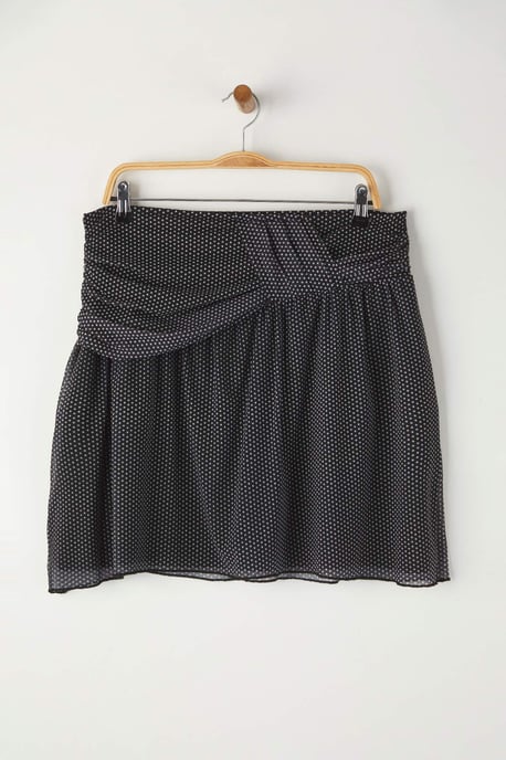 Trendyol Curve Damen Schwarz Gepunktet Kurz / Mini Große Größen Röcke - Image 4