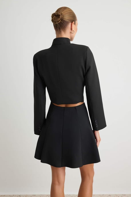 TRENDYOLMİLLA Damen Schwarz Einfarbig Kurz / Mini Plissiert Skater Röcke - Image 3