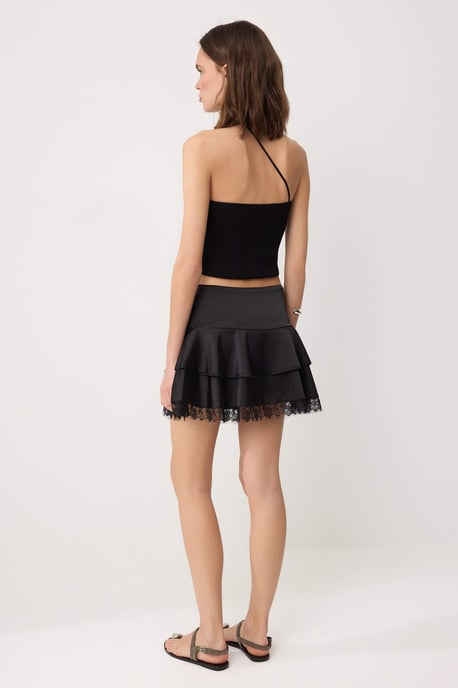 TRENDYOLMİLLA Damen Schwarz Gepunktet Kurz / Mini Skater Röcke - Image 4