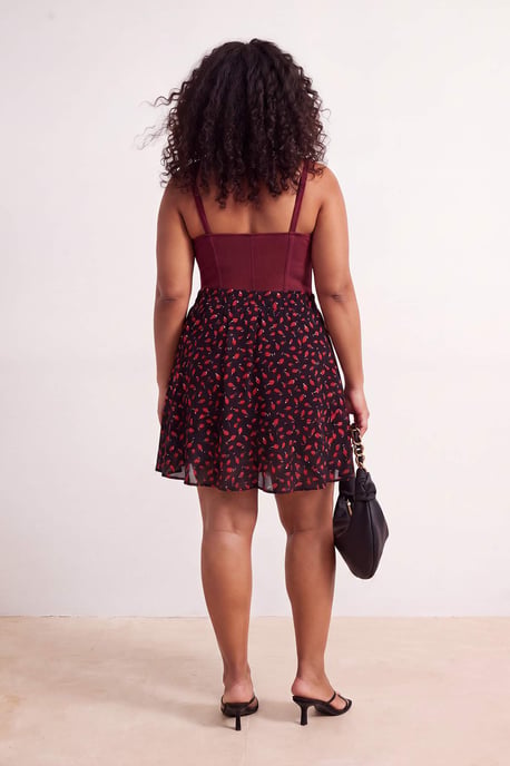 Trendyol Curve Damen Schwarz Geblümt Kurz / Mini Große Größen Röcke - Image 2