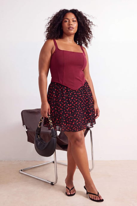 Trendyol Curve Damen Schwarz Geblümt Kurz / Mini Große Größen Röcke - Image 6