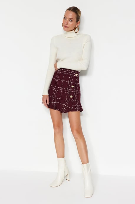 TRENDYOLMİLLA Damen Bordeaux Einfarbig Kurz / Mini Volantsaum A-Linie Röcke - Image 3
