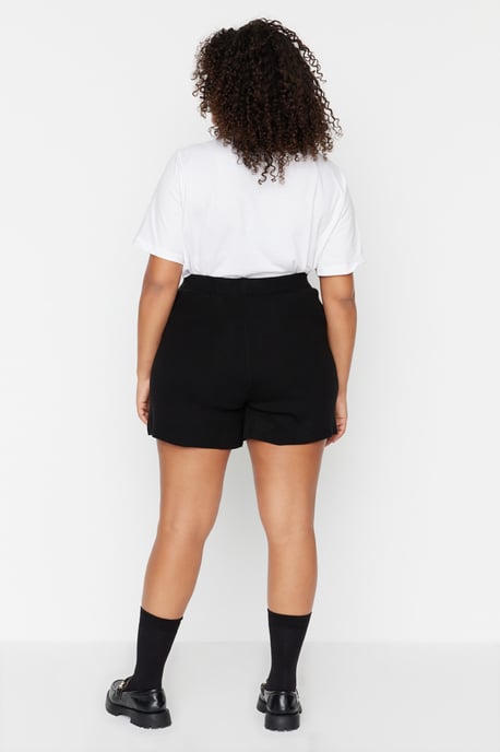 Trendyol Curve Damen Schwarz Einfarbig Kurz / Mini Hosenrock Große Größen Röcke - Image 4