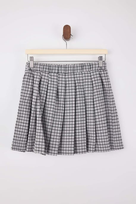 TRENDYOLMİLLA Damen Mehrfarbig Kariert Kurz / Mini Plissiert Skater Röcke - Image 4