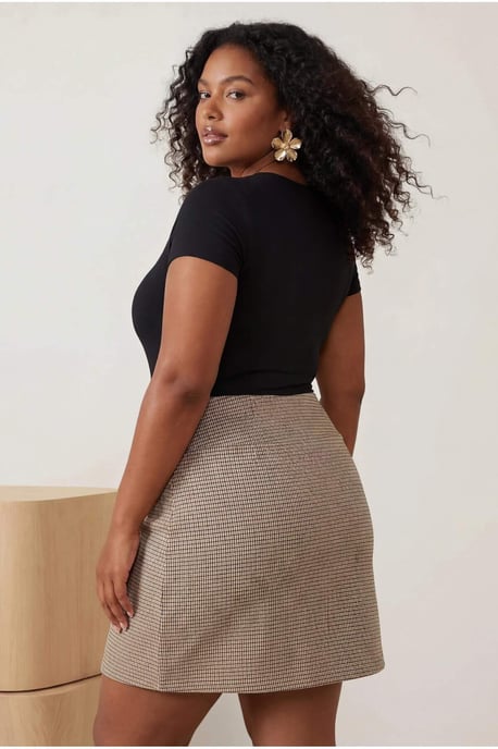 Trendyol Curve Damen Mehrfarbig Kariert Kurz / Mini Große Größen Röcke - Image 2