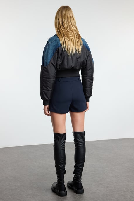 TRENDYOLMİLLA Damen Dunkelblau Einfarbig Kurz Hosenrock Hosenrock Röcke - Image 5
