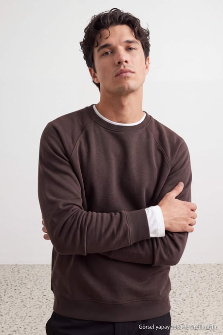 TRENDYOL MAN Herren Einfarbig Lang Oversize Sweatshirts - Image 6