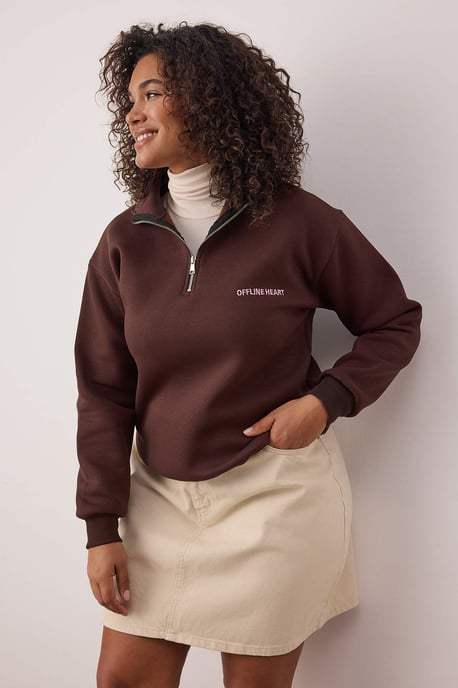 Trendyol Curve Damen Braun Einfarbig Lang Regular Fit Große Größen Sweatshirts - Image 6