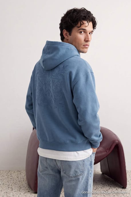 TRENDYOL MAN Herren Blau Slogan Lang Oversize Sweatshirts - Image 5