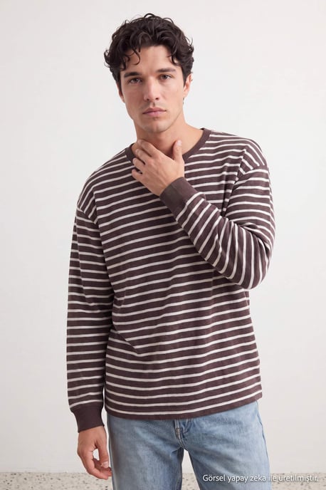 TRENDYOL MAN Herren Braun Gestreift Lang Oversize Sweatshirts - Image 3