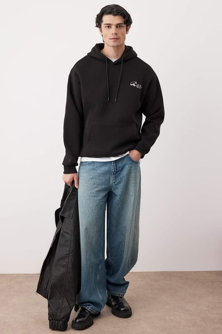 TRENDYOL MAN Herren Schwarz Slogan Lang Oversize Sweatshirts - Image 6