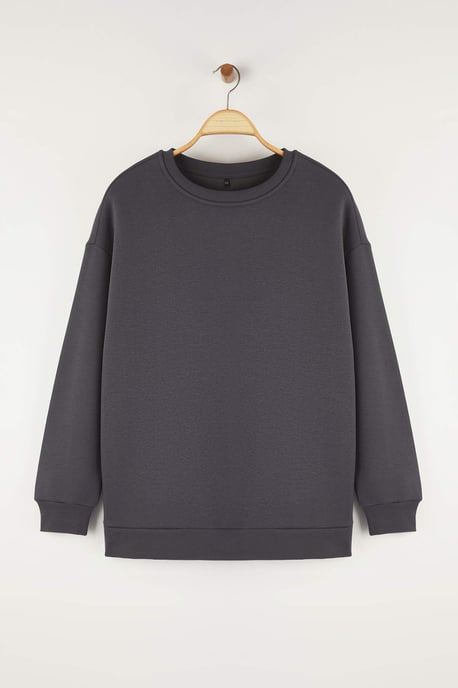 Trendyol Curve Damen Grau Einfarbig Lang Oversize Große Größen Sweatshirts - Image 4