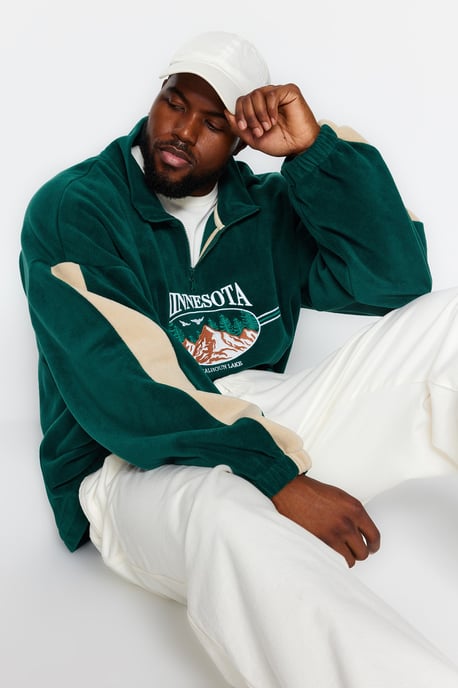TRENDYOL MAN Herren Grün Slogan Lang Oversize Große Größen Sweatshirts - Image 1