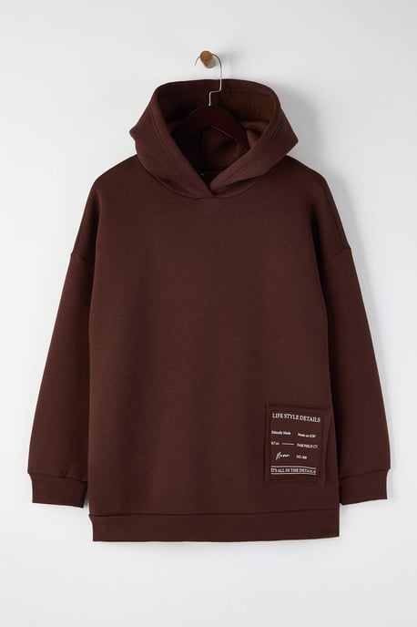 Trendyol Curve Damen Braun Slogan Lang Relaxed Fit Große Größen Sweatshirts - Image 4
