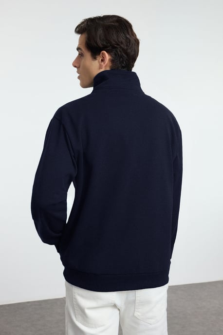 TRENDYOL MAN Herren Dunkelblau Slogan Lang Oversize Sweatshirts - Image 3