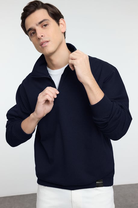 TRENDYOL MAN Herren Dunkelblau Slogan Lang Oversize Sweatshirts - Image 6