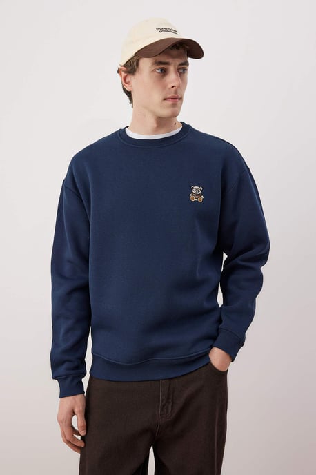 TRENDYOL MAN Herren Dunkelblau Einfarbig Lang Oversize Sweatshirts - Image 1