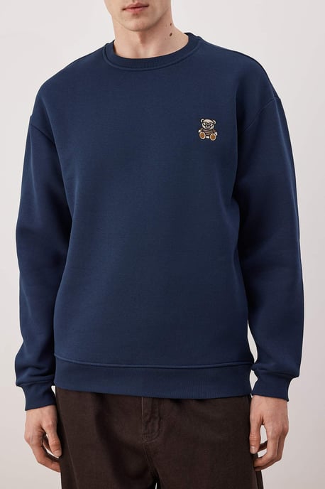 TRENDYOL MAN Herren Dunkelblau Einfarbig Lang Oversize Sweatshirts - Image 2