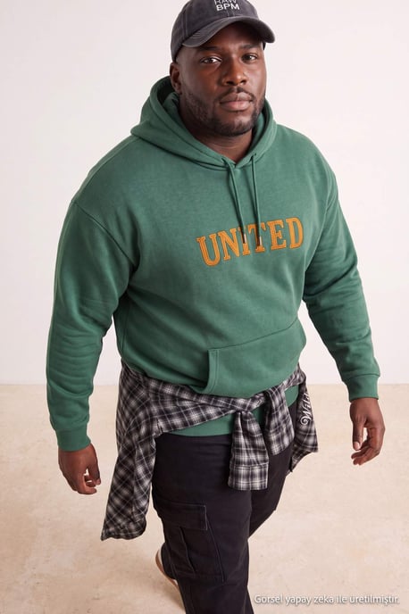 TRENDYOL MAN Unisex Grün Slogan Lang Oversize Große Größen Sweatshirts - Image 1