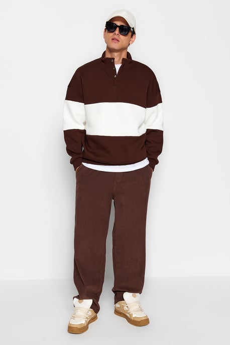 TRENDYOL MAN Herren Braun Colour-Block Lang Oversize Sweatshirts - Image 1