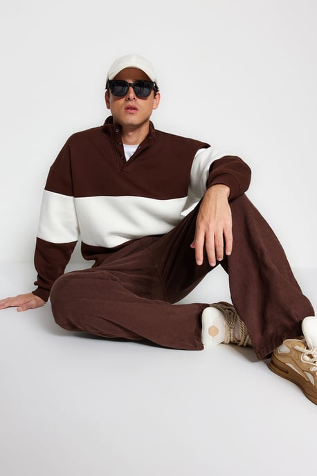 TRENDYOL MAN Herren Braun Colour-Block Lang Oversize Sweatshirts - Image 2