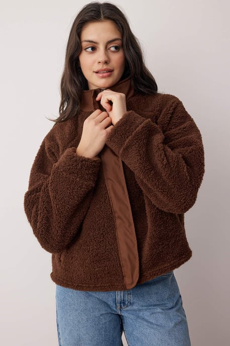 TRENDYOLMİLLA Damen Braun Einfarbig Lang Regular Fit Sweatshirts - Image 6