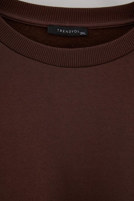 Trendyol Curve Damen Braun Einfarbig Lang Oversize Große Größen Sweatshirts - Image 3