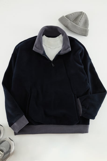 TRENDYOL MAN Herren Dunkelblau Colour-Block Lang Oversize Sweatshirts - Image 2
