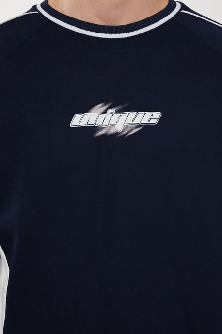 TRENDYOL MAN Herren Dunkelblau Slogan Lang Oversize Sweatshirts - Image 2