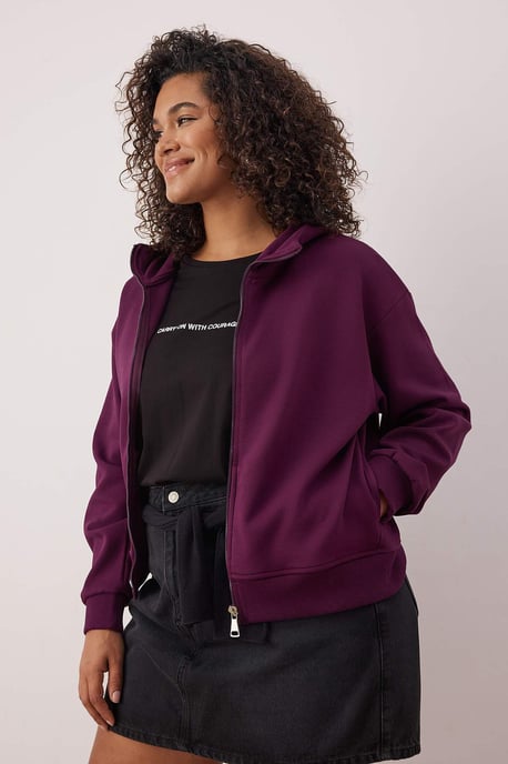 Trendyol Curve Damen Lila Grafik Lang Regular Fit Große Größen Sweatshirts - Image 6