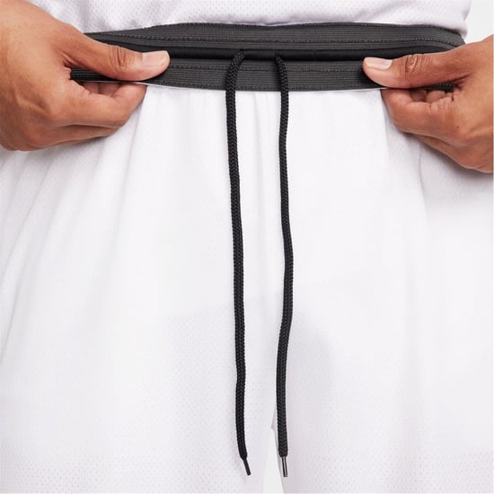 Nike Herren Dna Dri Fit 8 Basketballshorts in Weiß/Schwarz - Image 5