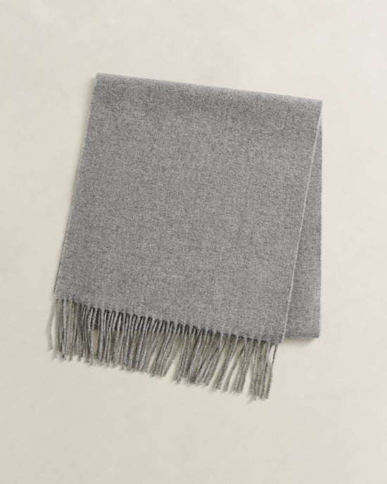 Gant Schal mit Logodetail in Grau - Image 1