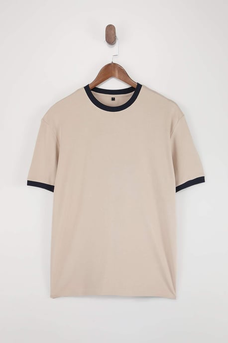TRENDYOL MAN Herren Beige Einfarbig Kurz Regular Fit T-Shirts - Image 2