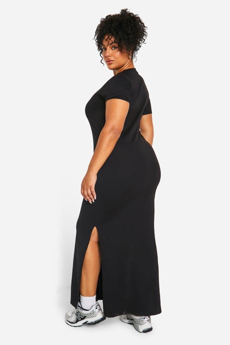 Boohoo T-Shirt-Maxikleid in Übergröße - Image 2