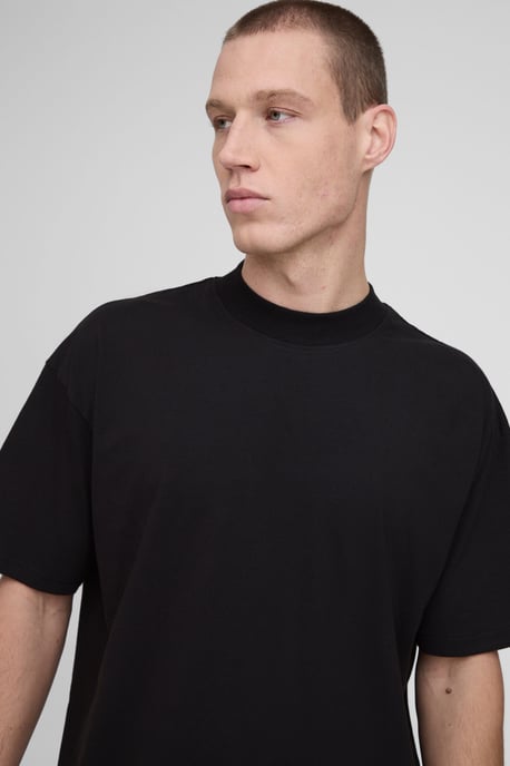 Essential Oversized T-Shirt mit verlängertem Ausschnitt - Image 3