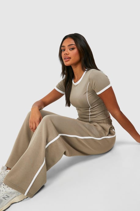 Boohoo T-Shirt mit Paspeldetail und Jogginghose mit geradem Bein im Set - Image 3