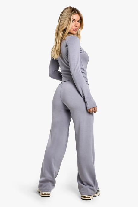 Figurbetonte Jacke mit Reißverschluss und Hose mit weitem Bein - Image 2