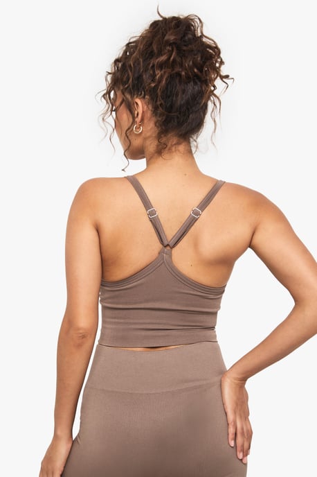 Boohoo Basics Nahtloser gerippter Longline-Sport-BH mit leichtem Halt - Image 2