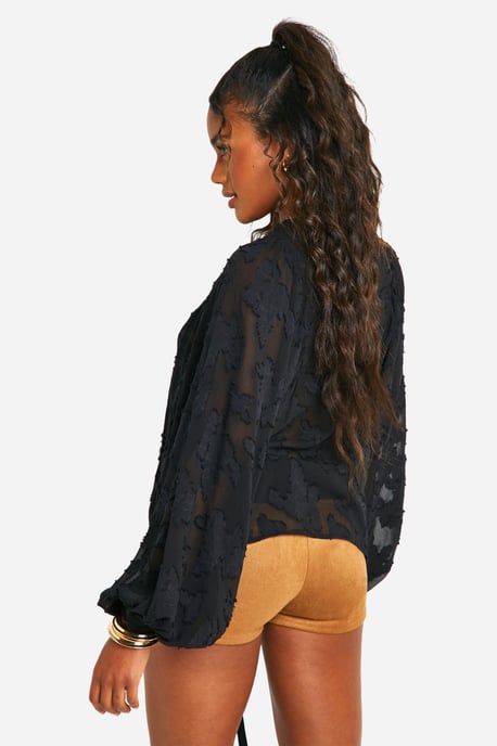 Boohoo Bluse mit floralem Burnout-Muster im Boho-Stil - Image 2