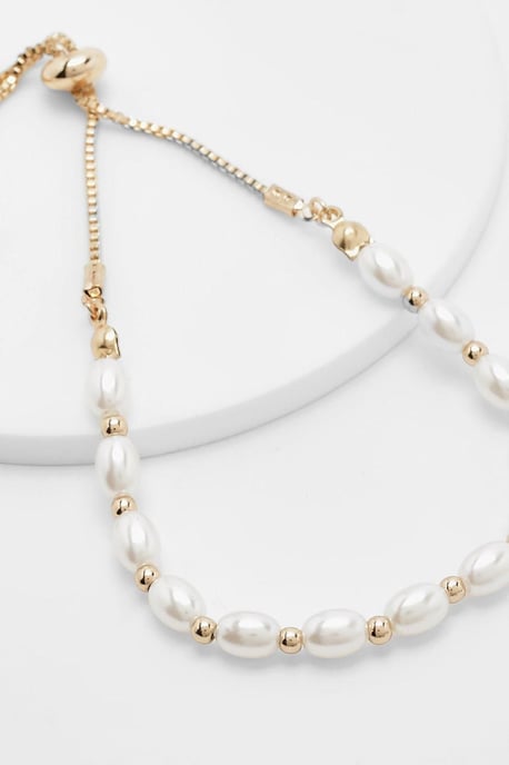 Boohoo Perlen- und Gold-Armband mit Knebelverschluss - Image 2