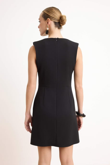 TRENDYOLMİLLA Damen Schwarz Einfarbig Kurz / Mini Ärmellos A-Linie Kleider - Image 3