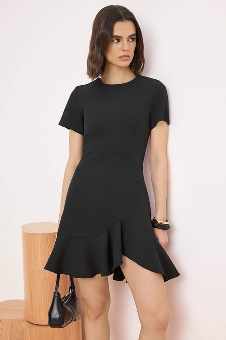 TRENDYOLMİLLA Damen Schwarz Einfarbig Kurz / Mini Kurz Skater Kleider - Image 3